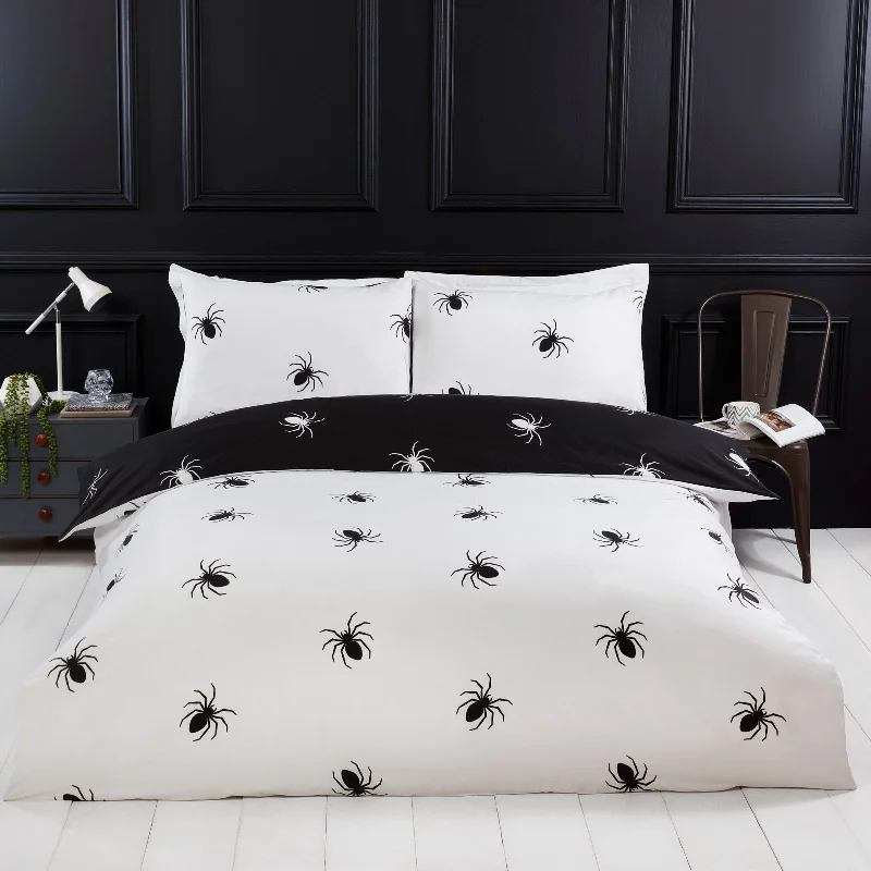 So Soft Black Spider Duvet Cover Set